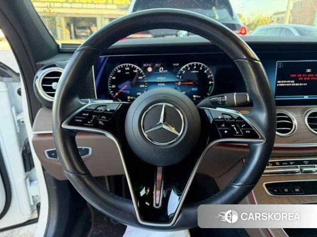Mercedes-Benz E-Class W213 2021 Белый из Кореи, фото 4