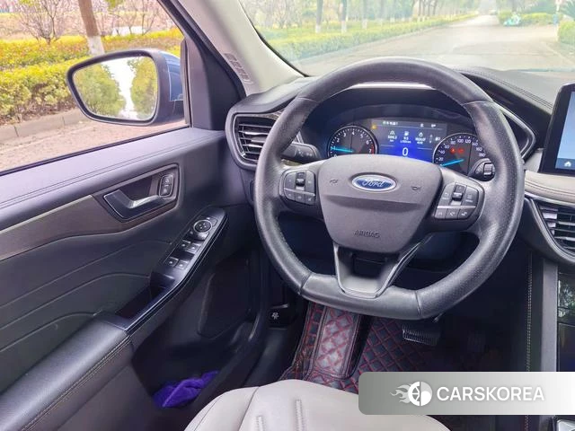 Ford Escape 2021 Синий из Китая, фото 4