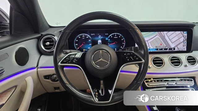 Mercedes-Benz E-Class W213 2021 Черный из Кореи, фото 4