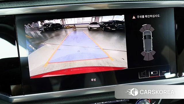 Audi Q3 (F3) 2020 Красный из Кореи, фото 4