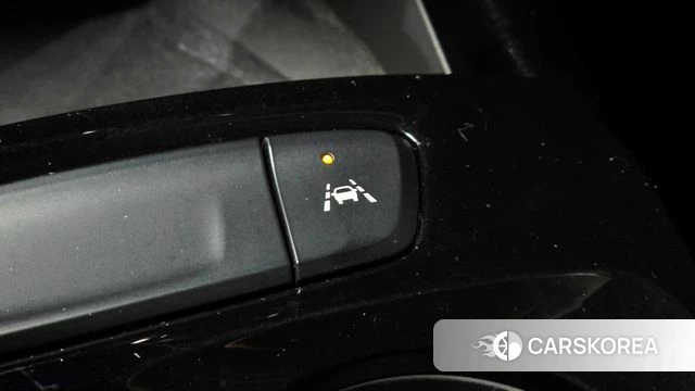 Chevrolet (GM Daewoo) Trax Crossover 2023 Белый из Кореи, фото 4