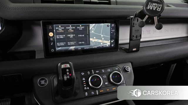 Land Rover Defender (L663) 2021 Белый из Кореи, фото 4