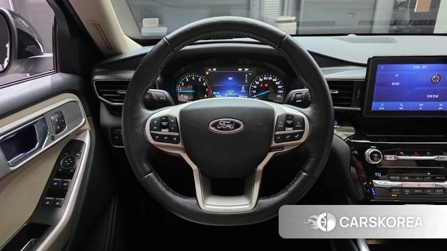 Ford Explorer 6th Generation 2021 Белый из Кореи, фото 4