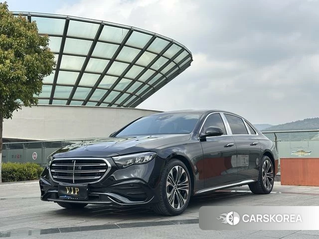 Mercedes-Benz E-Class 2024 Черный из Китая, фото 4