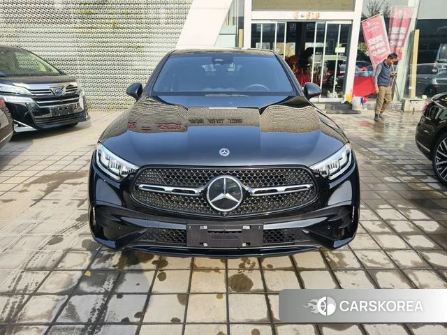 Mercedes-Benz GLC 2024 Черный из Китая, фото 4