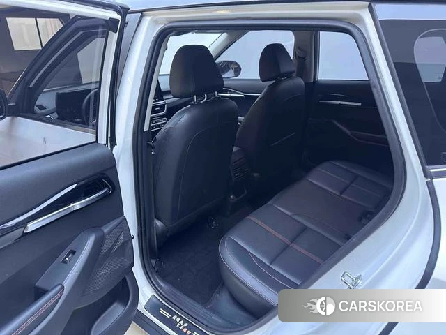 Kia KX3 2022 Белый из Китая, фото 4