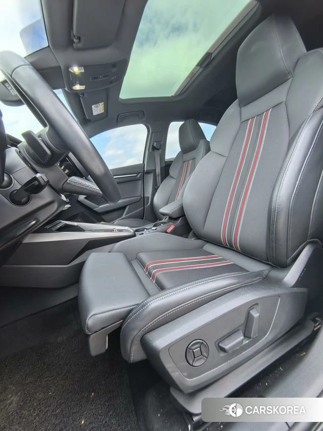 Audi A3 2024 Зеленый из Китая, фото 4
