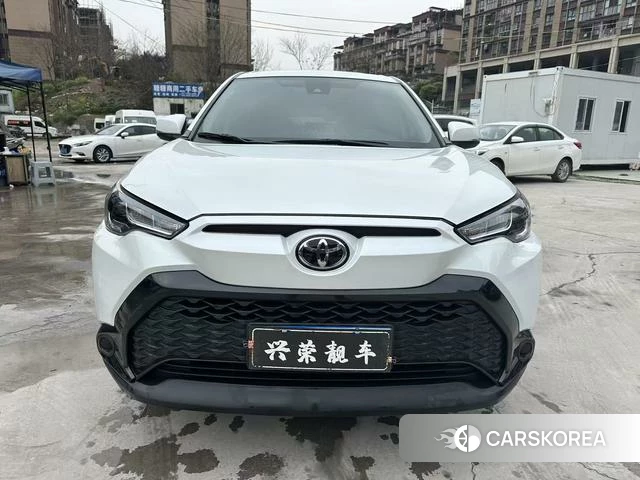 Toyota Frontlander 2023 Белый из Китая, фото 4