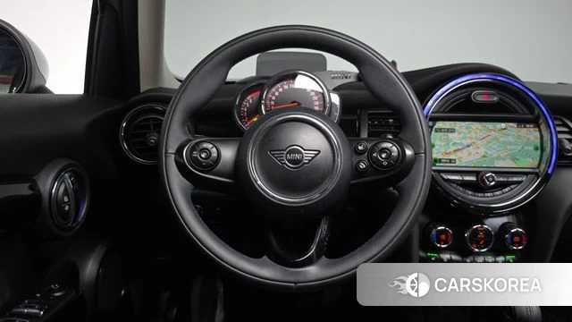 Mini Cooper 2019 Песочный из Кореи, фото 4