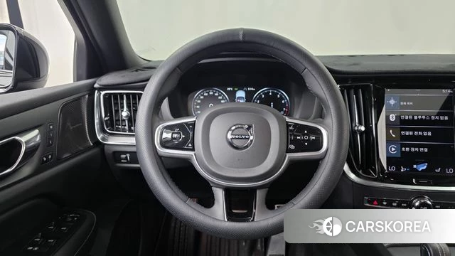 Volvo S60 3rd generation 2022 Черный из Кореи, фото 4