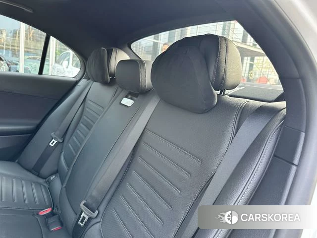 Mercedes-Benz C-class 2024 Белый из Китая, фото 4