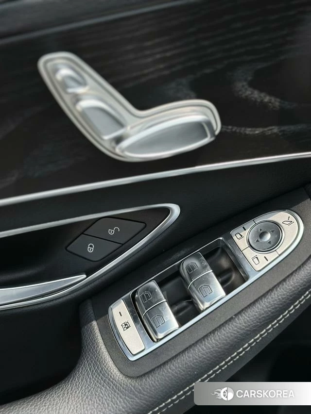 Mercedes-Benz C-class 2021 Белый из Китая, фото 4