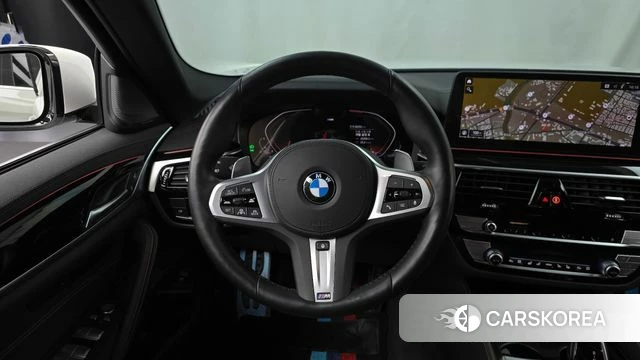 BMW 5 Series (G30) 2022 Белый из Кореи, фото 4