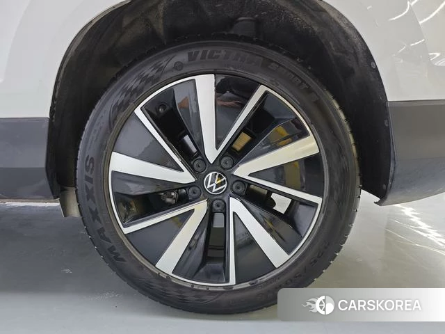 Volkswagen Tharu 2024 Белый из Китая, фото 4