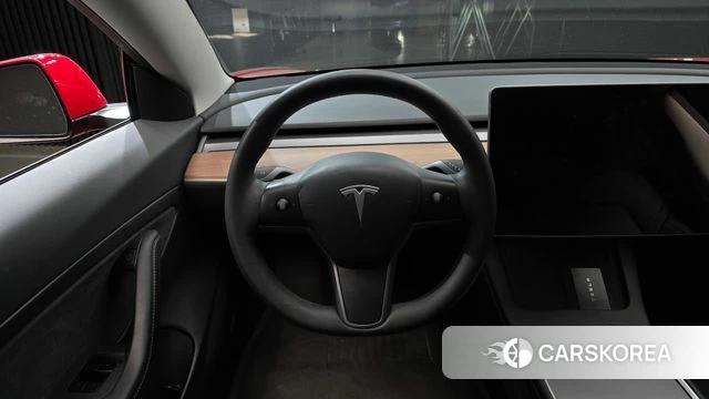 Tesla Model 3 2021 Красный из Кореи, фото 4