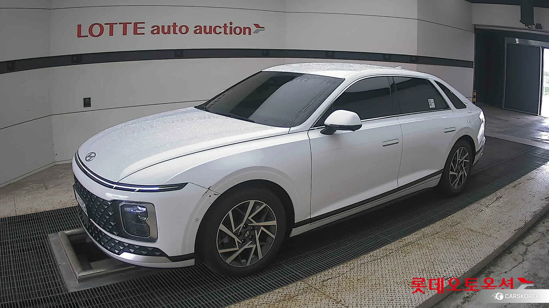 Hyundai Grandeur Hybrid 2023 Serenity White Pearl из Кореи, фото 4