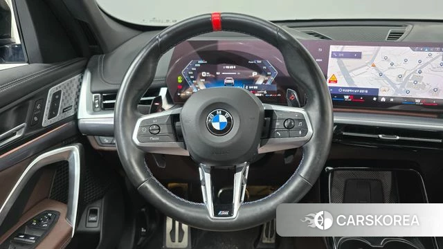 BMW X1 (U11) 2024 Серебристо-серый из Кореи, фото 4