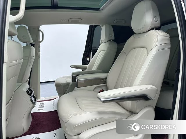 Volkswagen Viloran 2023 Красный из Китая, фото 4