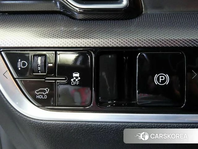 Kia Sportage 5th Generation 2023 Белый из Кореи, фото 4