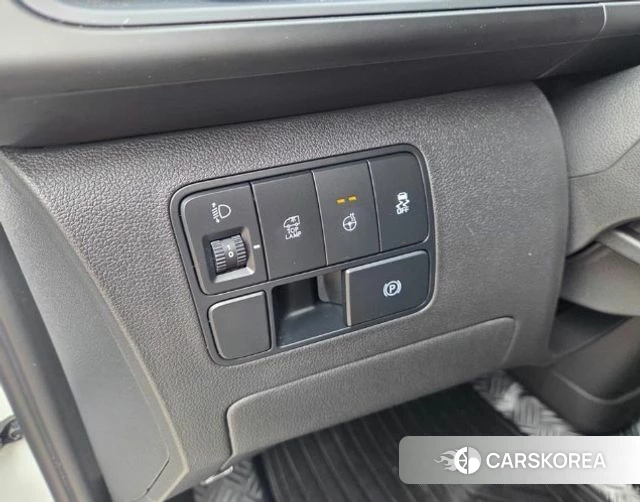 Hyundai ST1 2026 Белый из Кореи, фото 4