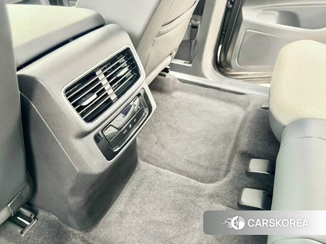 Volkswagen Tavendor 2023 Темно-серый из Китая, фото 4