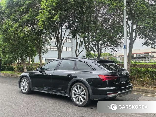 Audi A6 2021 Черный из Китая, фото 4
