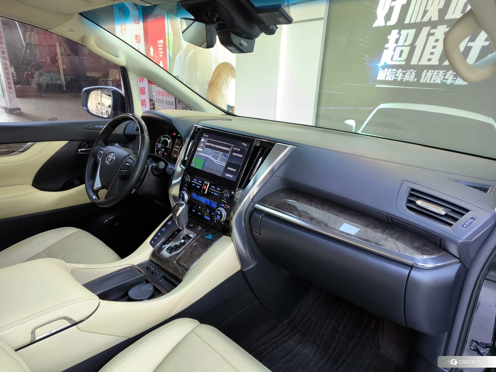Toyota Vellfire 2021 Белый из Китая, фото 4