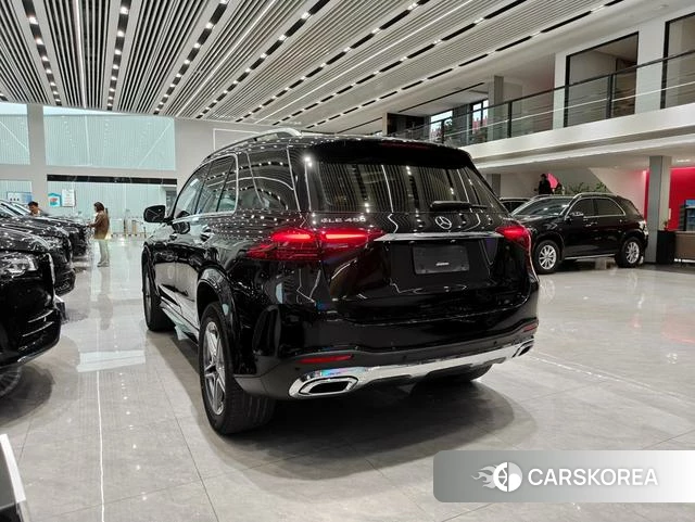 Mercedes-Benz GLE 2024 Черный из Китая, фото 4