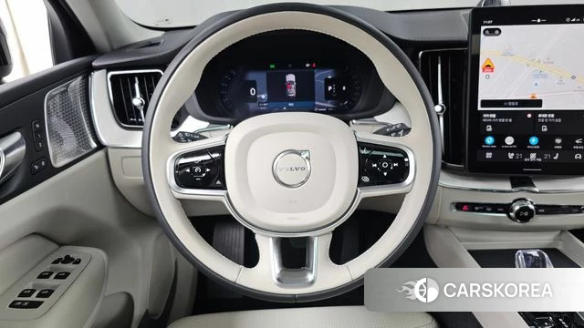 Volvo XC60 second Generation 2026 Черный из Кореи, фото 4