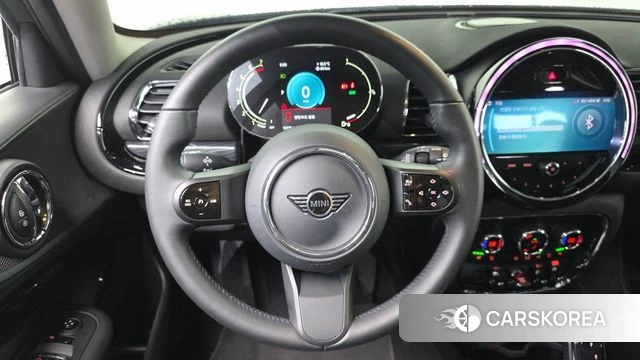 Mini Cooper Clubman 2023 Черный из Кореи, фото 4