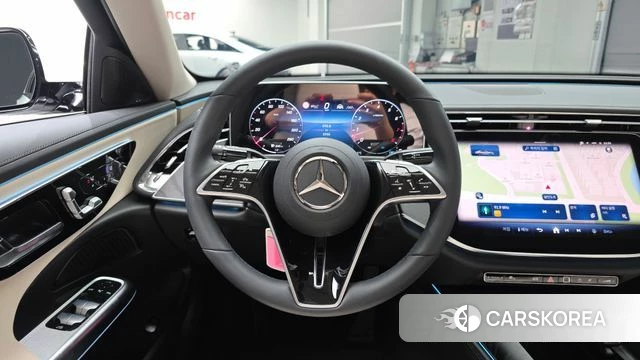 Mercedes-Benz E-Class W214 2025 Белый из Кореи, фото 4