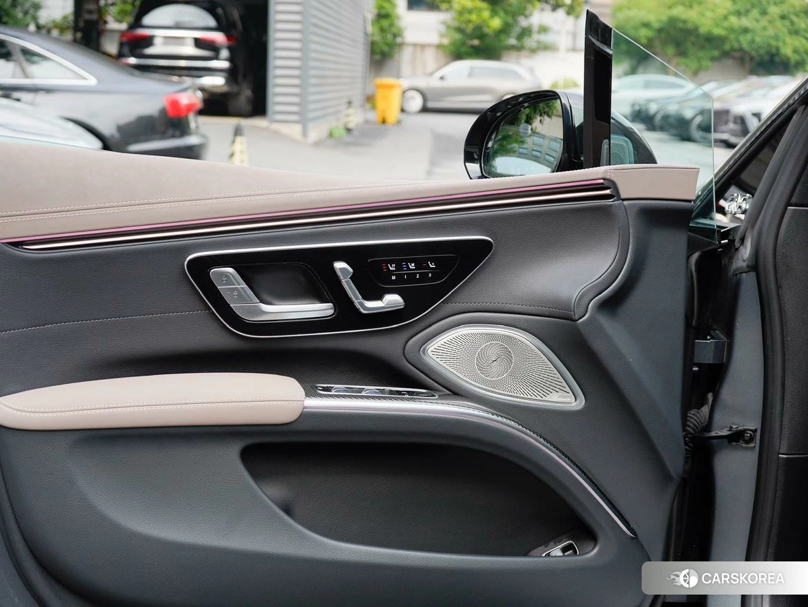 Mercedes-Benz AMG EQS 2022 Темно-серый из Китая, фото 4