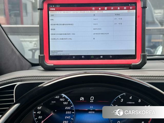 Mercedes-Benz Vito 2024 Черный из Китая, фото 4