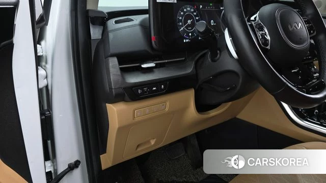 Kia Carnival 4th generation 2023 Белый из Кореи, фото 4