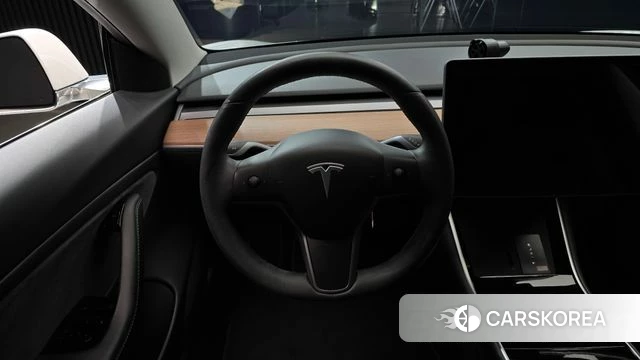 Tesla Model 3 2020 Белый из Кореи, фото 4