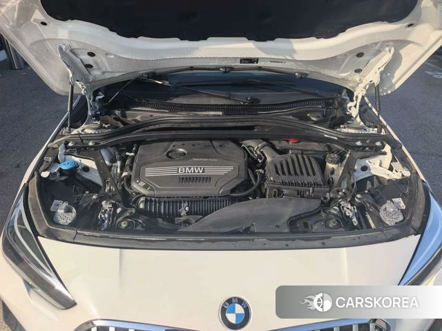 BMW 2 series 2024 Белый из Китая, фото 4