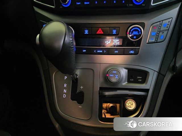 Hyundai Grand Starex 2018 Белый из Кореи, фото 4