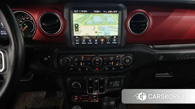 Jeep Wrangler (JL) 2023 Фиолетовый из Кореи, фото 4