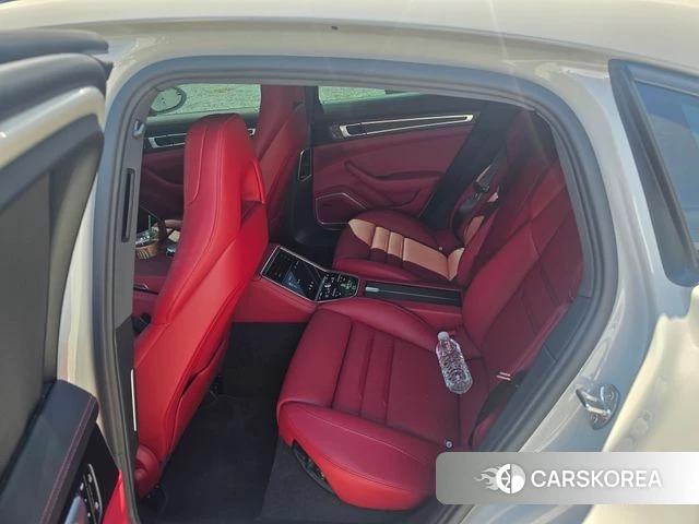 Porsche Panamera (971) 2022 Серебристо-серый из Кореи, фото 4