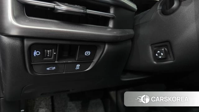 Hyundai Grandeur (GN7) 2026 Белый из Кореи, фото 4