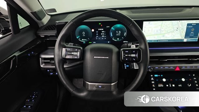 Hyundai Grandeur Hybrid (GN7) 2023 Черный из Кореи, фото 4