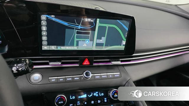 Hyundai The New Avante (CN7) 2024 Белый из Кореи, фото 4
