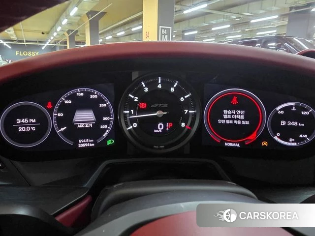 Porsche 911(992) 2023 Белый из Кореи, фото 4