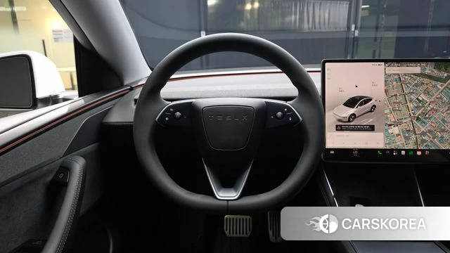 Tesla Model Y 2025 Белый из Кореи, фото 4