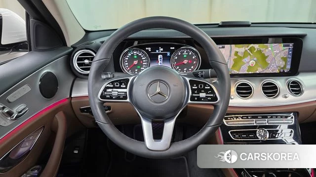 Mercedes-Benz E-Class W213 2019 Белый из Кореи, фото 4