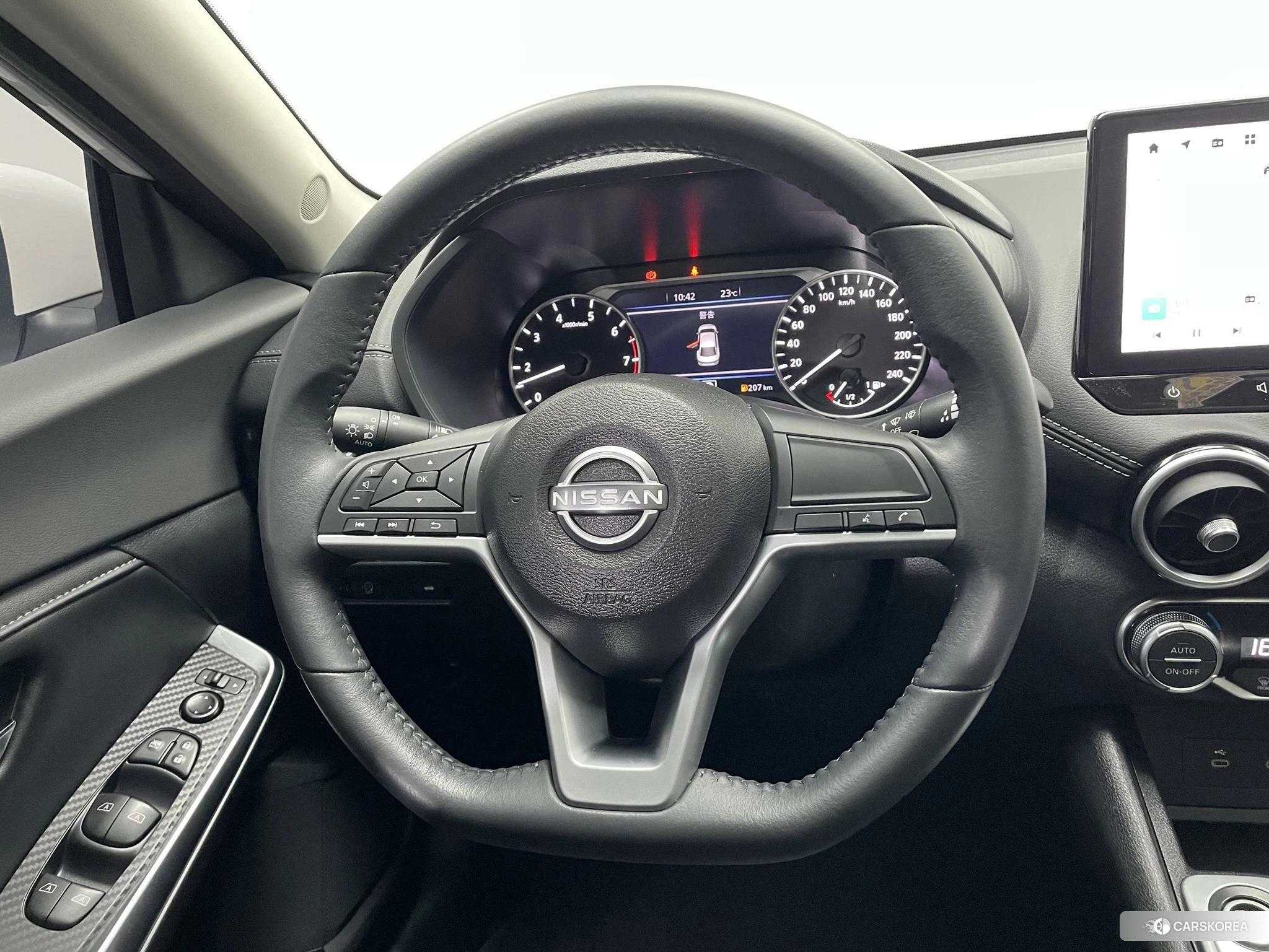 Nissan Sylphy 2024 Белый из Китая, фото 4