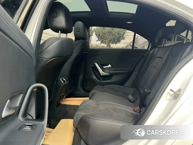 Mercedes-Benz A-Class 2023 Белый из Китая, фото 4