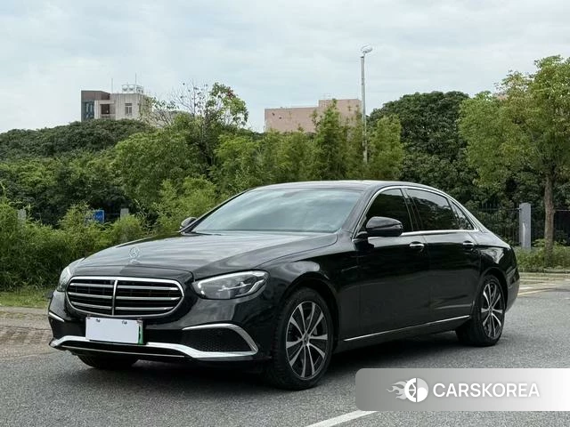Mercedes-Benz E-Class 2022 Черный из Китая, фото 4