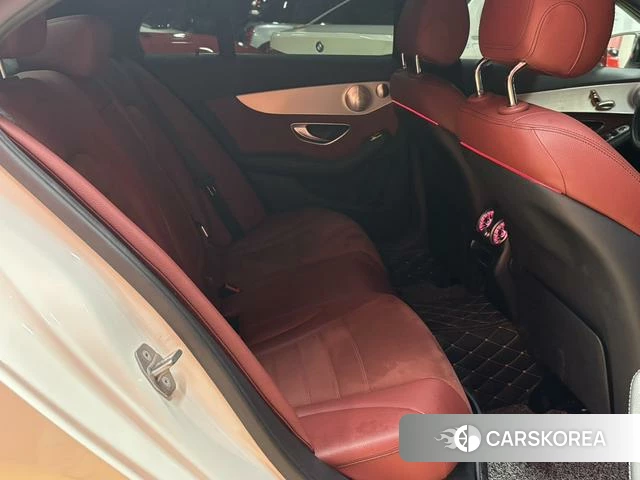 Mercedes-Benz C-class 2021 Белый из Китая, фото 4