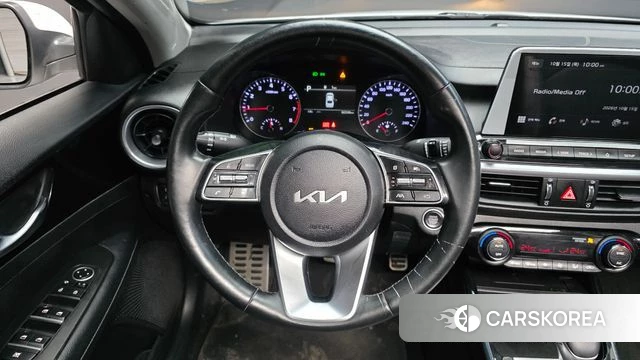 Kia The New K3 2nd generation 2022 Белый из Кореи, фото 4